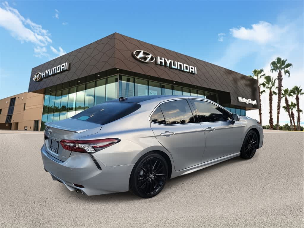 Thumbnail: 2022 Toyota Camry - 3