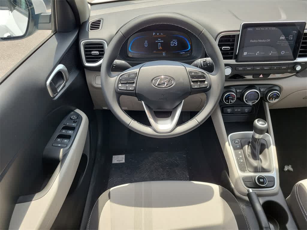 Thumbnail: 2025 Hyundai Venue - 15