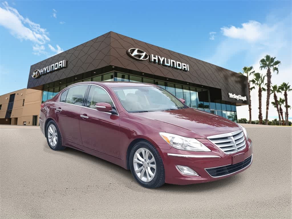 Thumbnail: 2013 Hyundai Genesis - 4