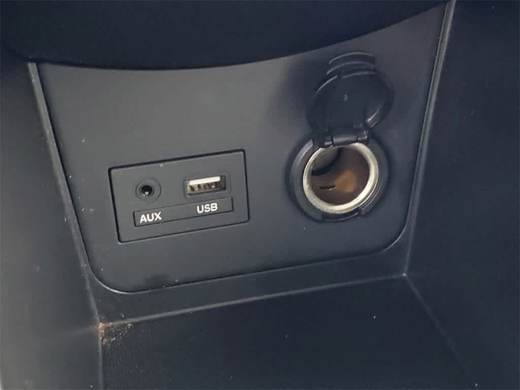 Thumbnail: 2017 Hyundai Accent - 30