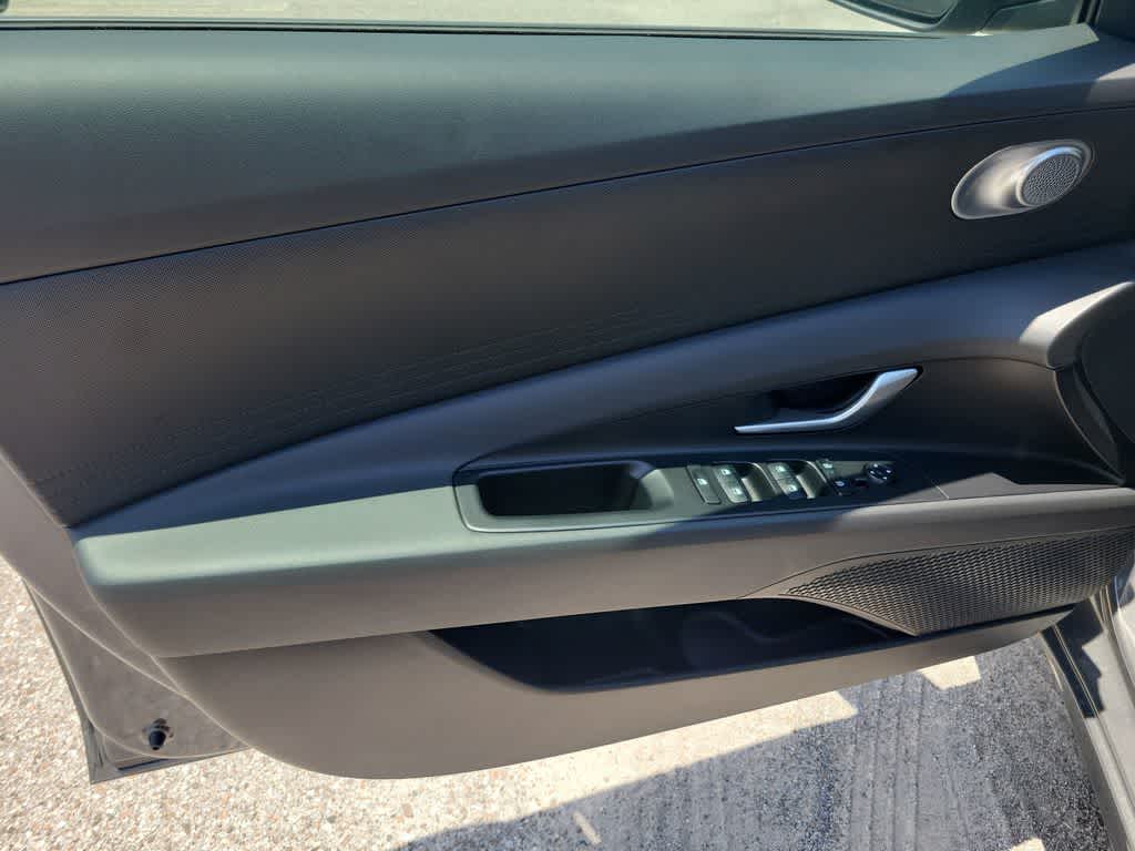 Thumbnail: 2026 Hyundai Elantra - 15