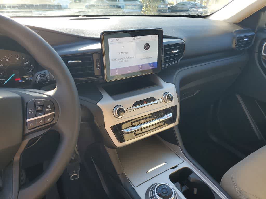 Thumbnail: 2022 Ford Explorer - 30