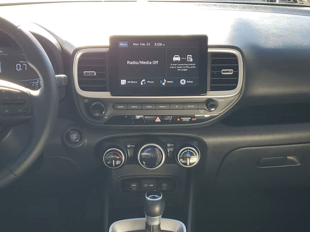 Thumbnail: 2024 Hyundai Venue - 15