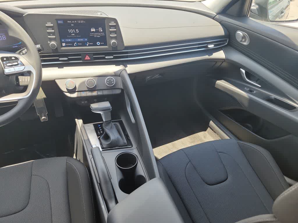 Thumbnail: 2026 Hyundai Elantra - 11