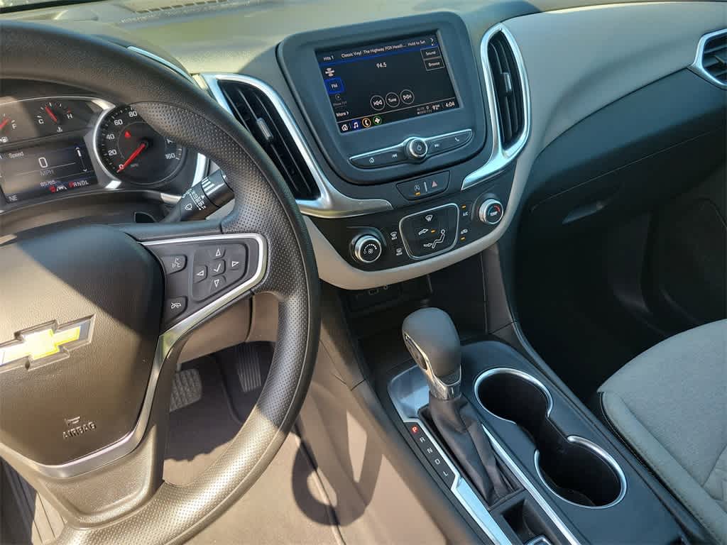 Thumbnail: 2022 Chevrolet Equinox - 30