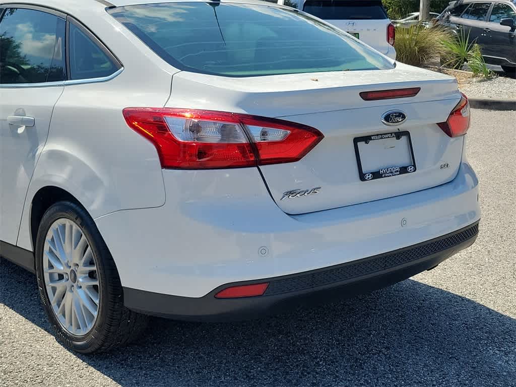 Thumbnail: 2012 Ford Focus - 6