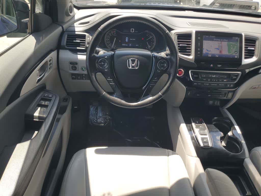 Thumbnail: 2016 Honda Pilot - 15