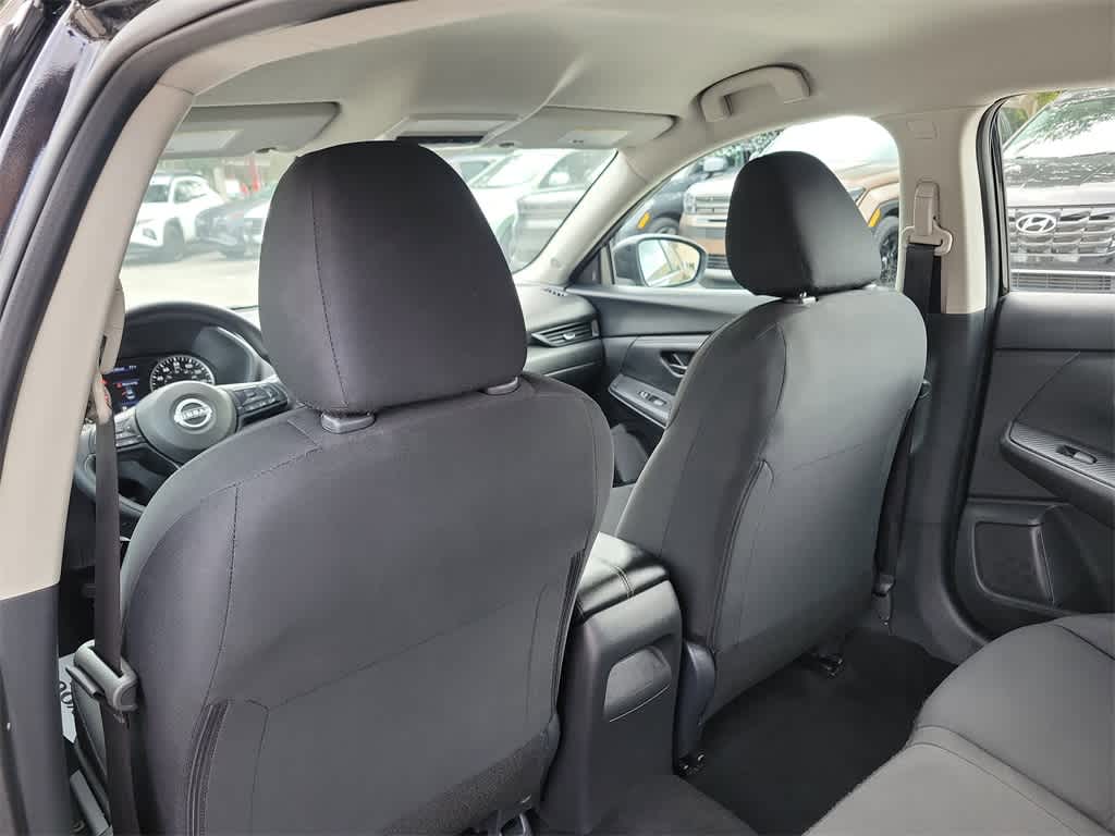 Thumbnail: 2024 Nissan Sentra - 9