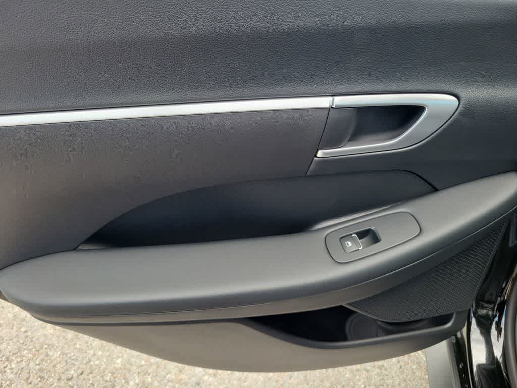 Thumbnail: 2026 Hyundai Sonata - 9