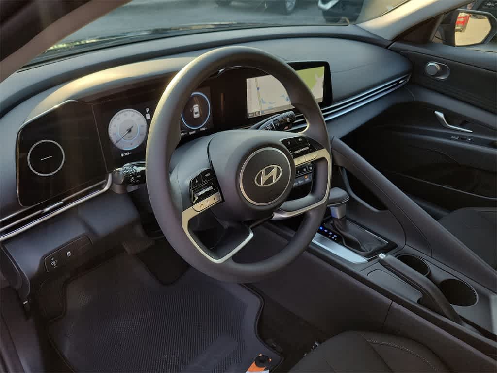 Thumbnail: 2024 Hyundai Elantra - 23