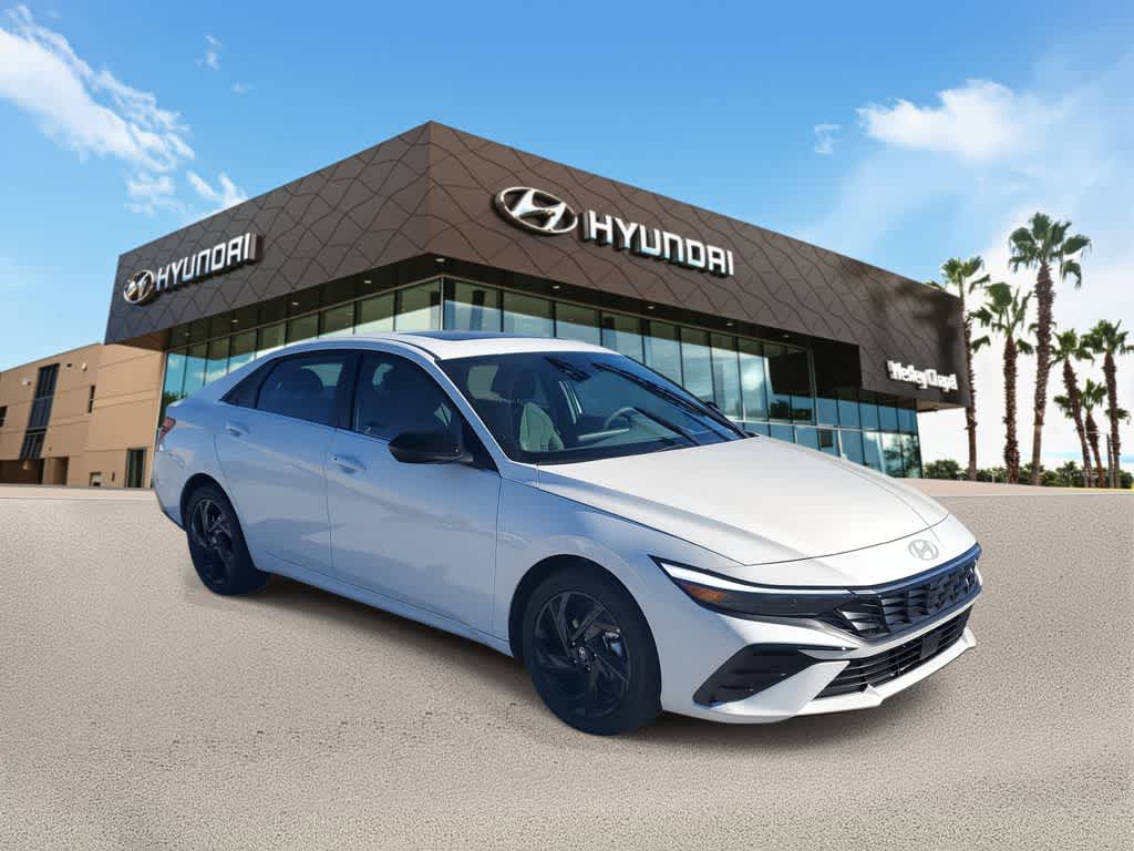 Thumbnail: 2026 Hyundai Elantra - 4