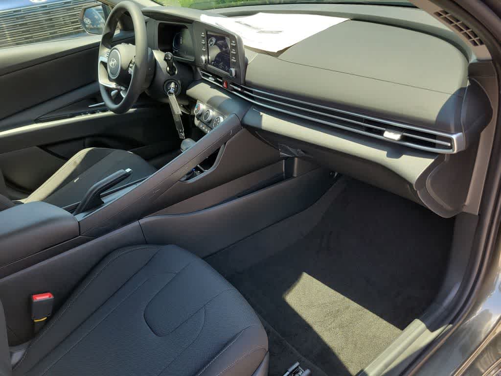 Thumbnail: 2026 Hyundai Elantra - 26