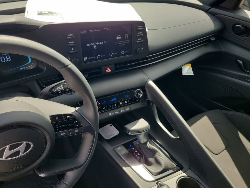 Thumbnail: 2026 Hyundai Elantra - 24