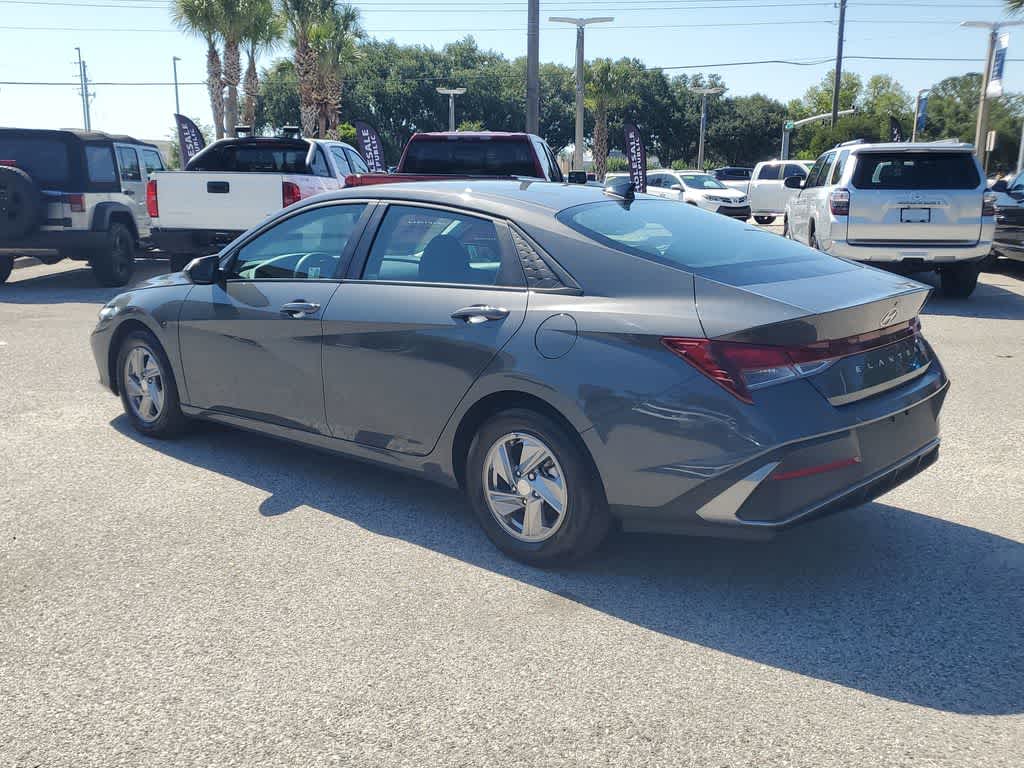 Thumbnail: 2024 Hyundai Elantra - 2