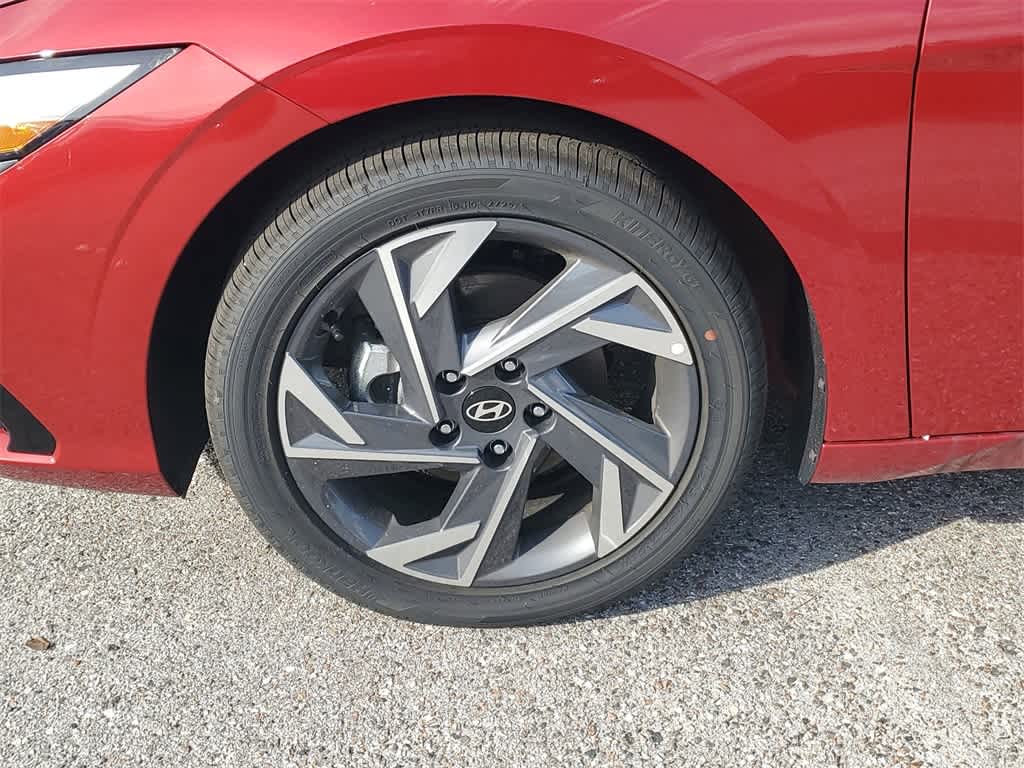 Thumbnail: 2025 Hyundai Elantra - 5