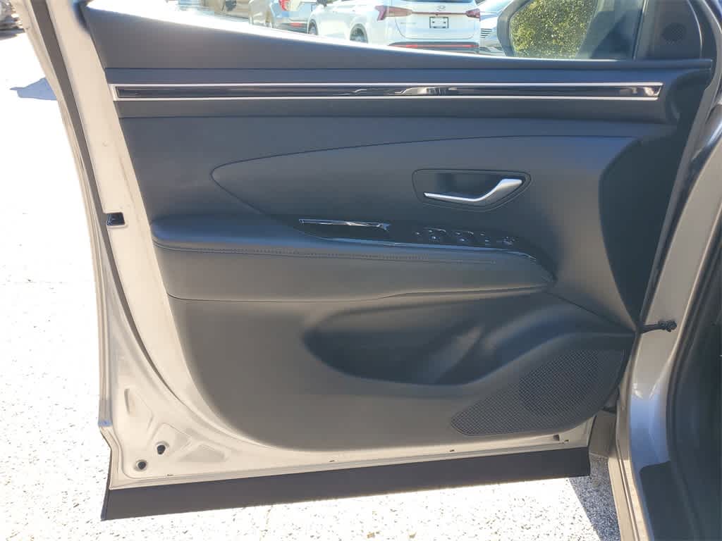 Thumbnail: 2022 Hyundai Tucson - 18