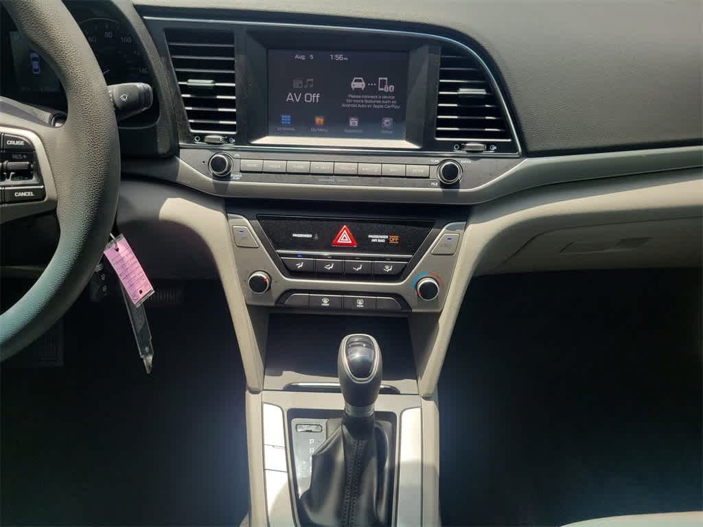 Thumbnail: 2018 Hyundai Elantra - 15