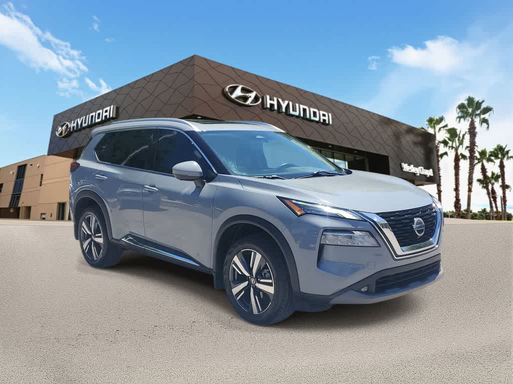 Thumbnail: 2021 Nissan Rogue - 3