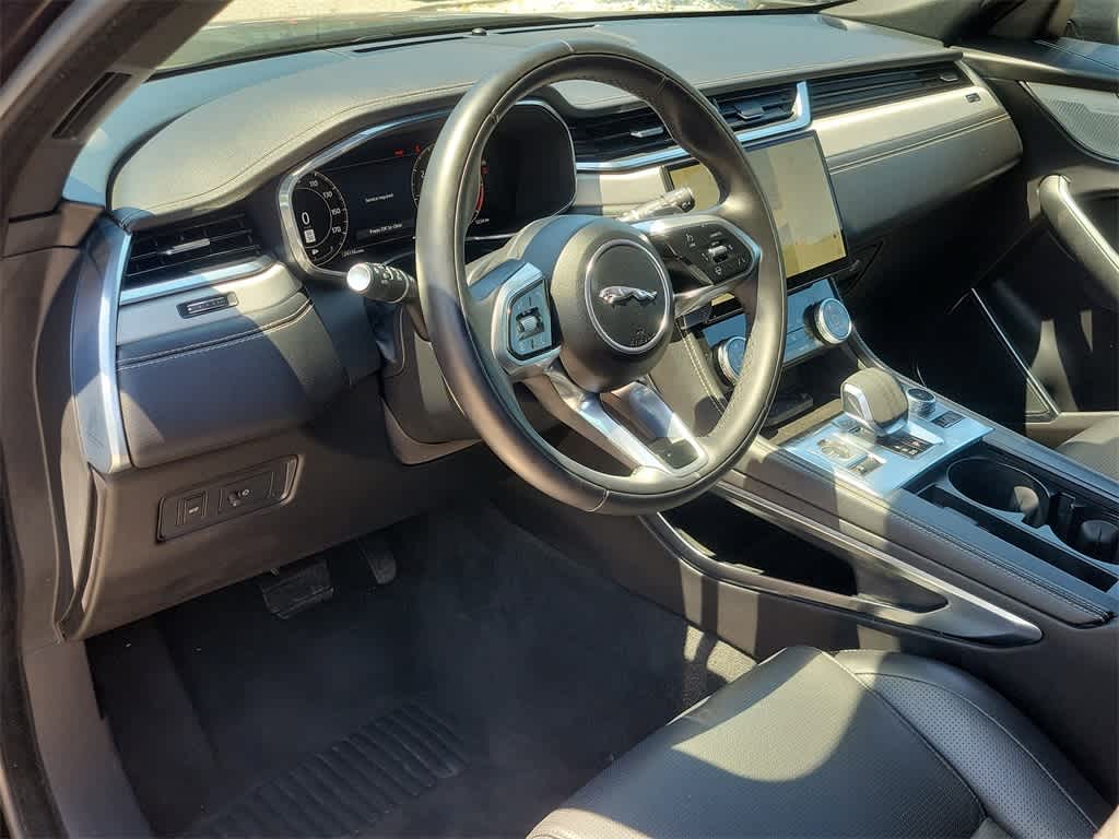 Thumbnail: 2025 Jaguar F-Pace - 18