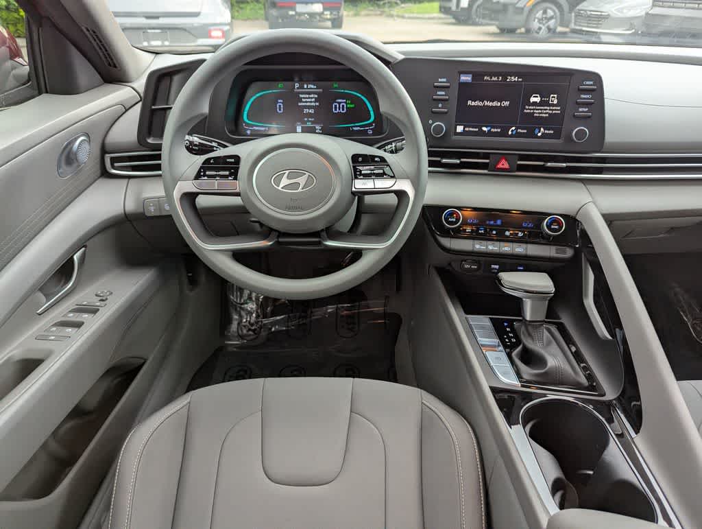 Thumbnail: 2026 Hyundai Elantra - 16