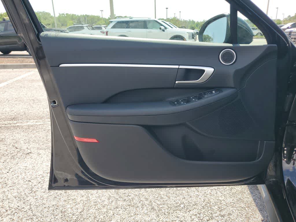 Thumbnail: 2026 Hyundai Sonata - 17