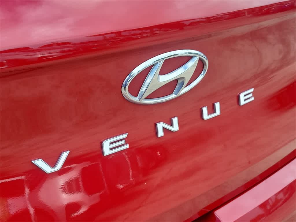 Thumbnail: 2022 Hyundai Venue - 7