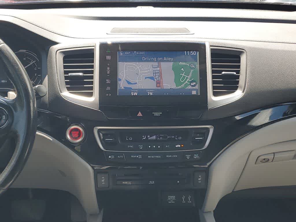 Thumbnail: 2016 Honda Pilot - 16