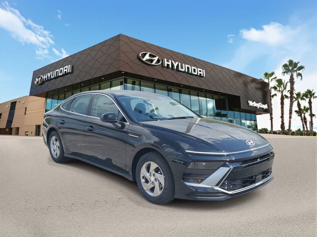 Thumbnail: 2026 Hyundai Sonata - 4