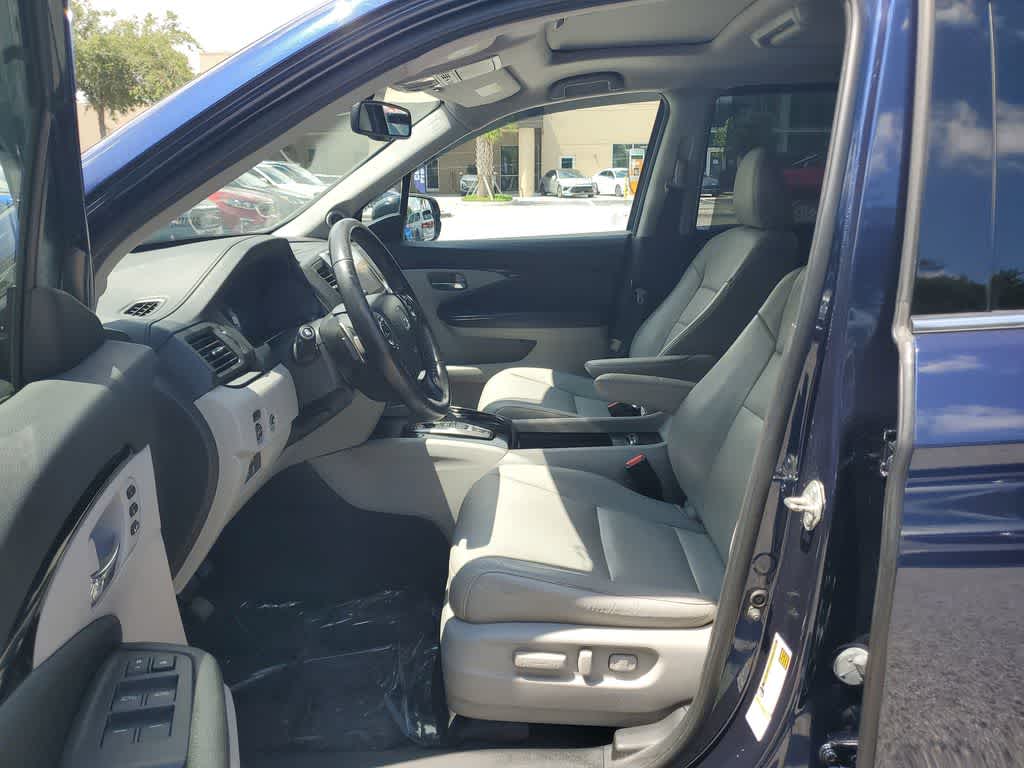 Thumbnail: 2016 Honda Pilot - 22