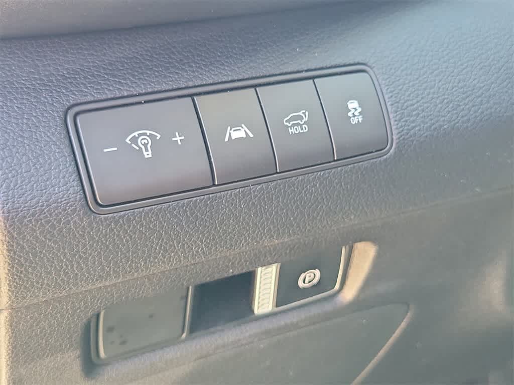 Thumbnail: 2023 Hyundai Santa Fe - 20