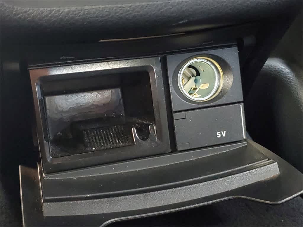 Thumbnail: 2018 Mercedes-Benz E-Class - 10