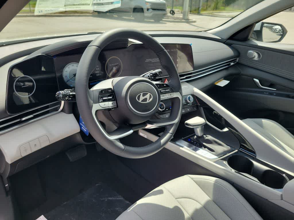 Thumbnail: 2026 Hyundai Elantra - 17