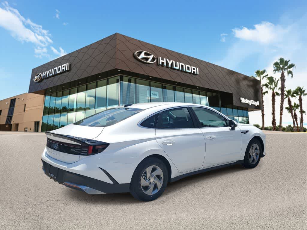 Thumbnail: 2026 Hyundai Sonata - 3