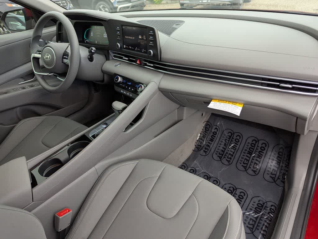 Thumbnail: 2026 Hyundai Elantra - 14