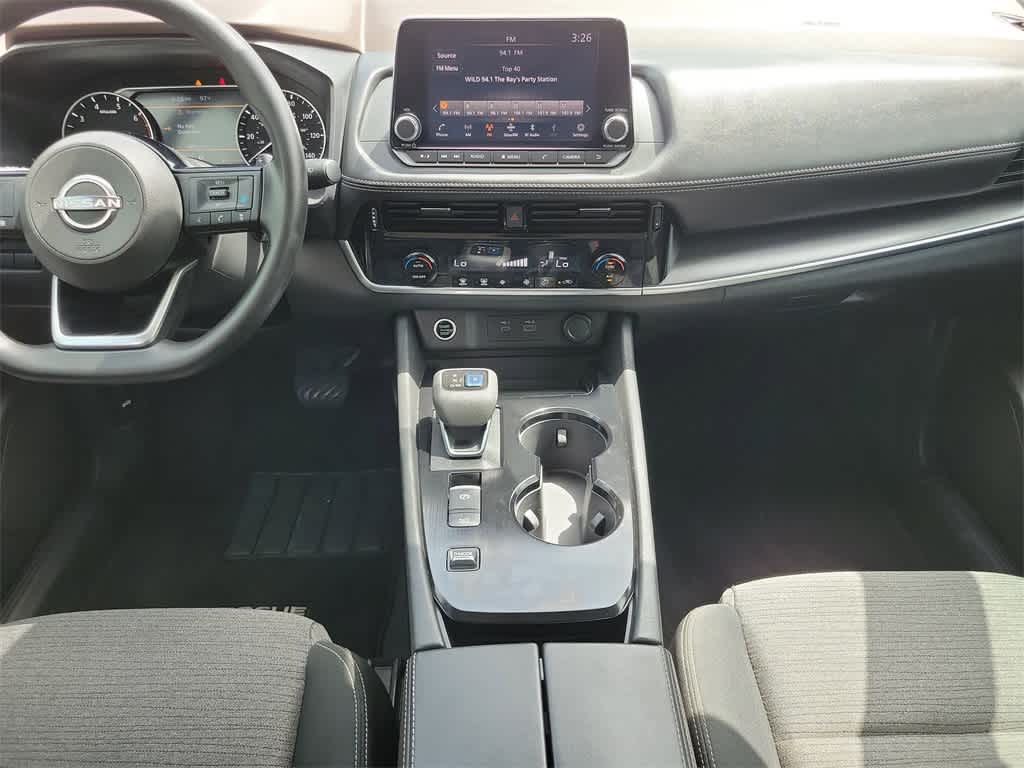 Thumbnail: 2022 Nissan Rogue - 18