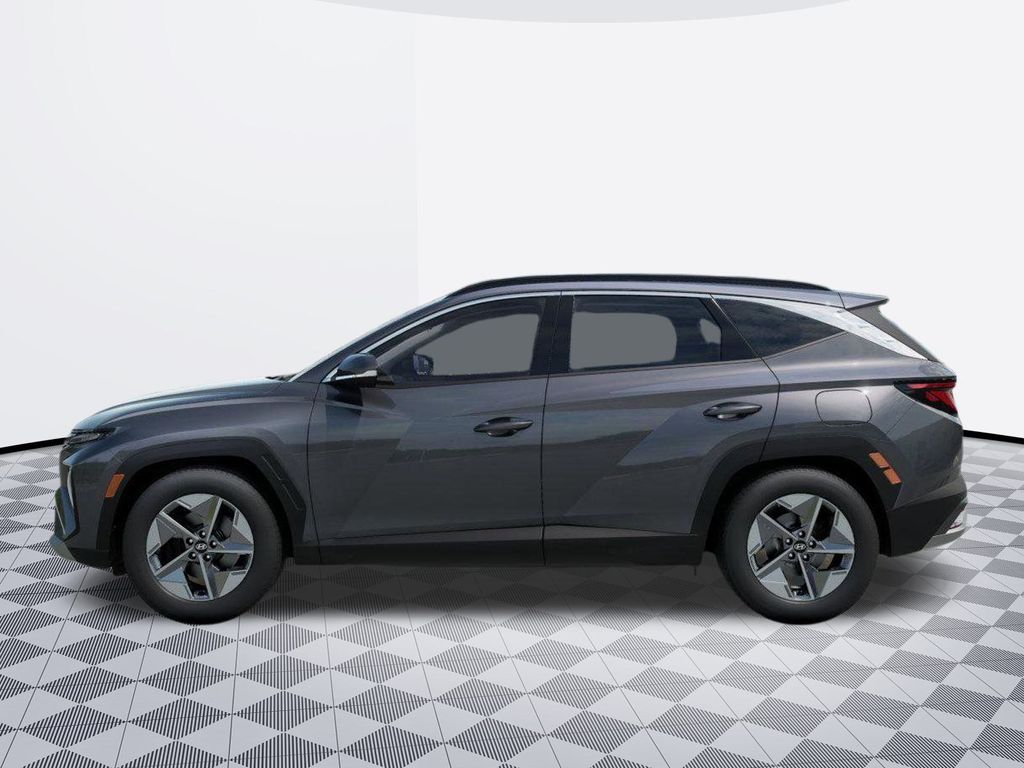 2026 Hyundai Tucson SEL photo 3