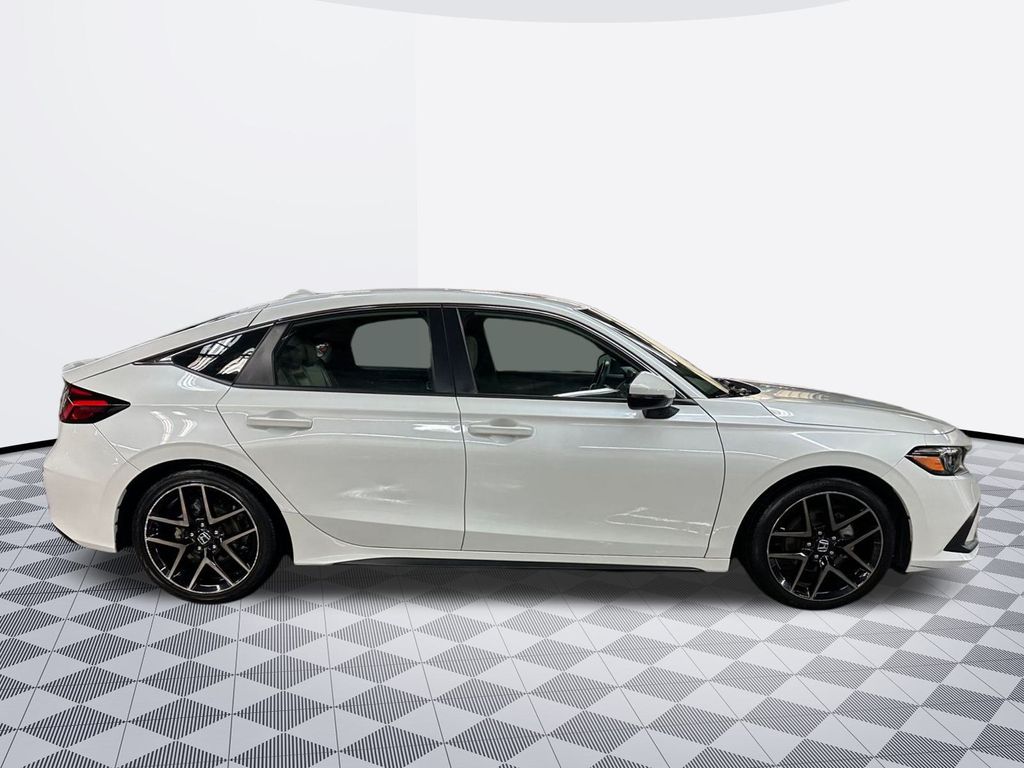 2022 Honda Civic Sport Touring Hatchback photo 4