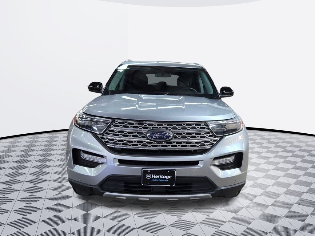 2023 Ford Explorer Limited photo 2