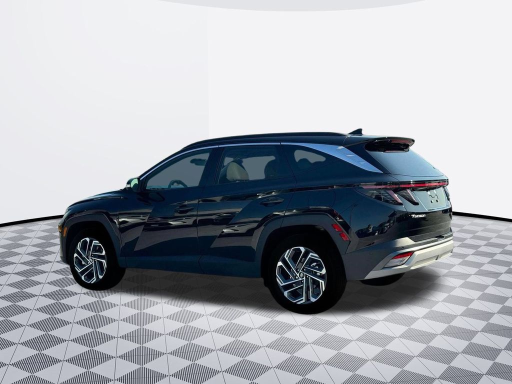 2025 Hyundai Tucson Limited photo 3