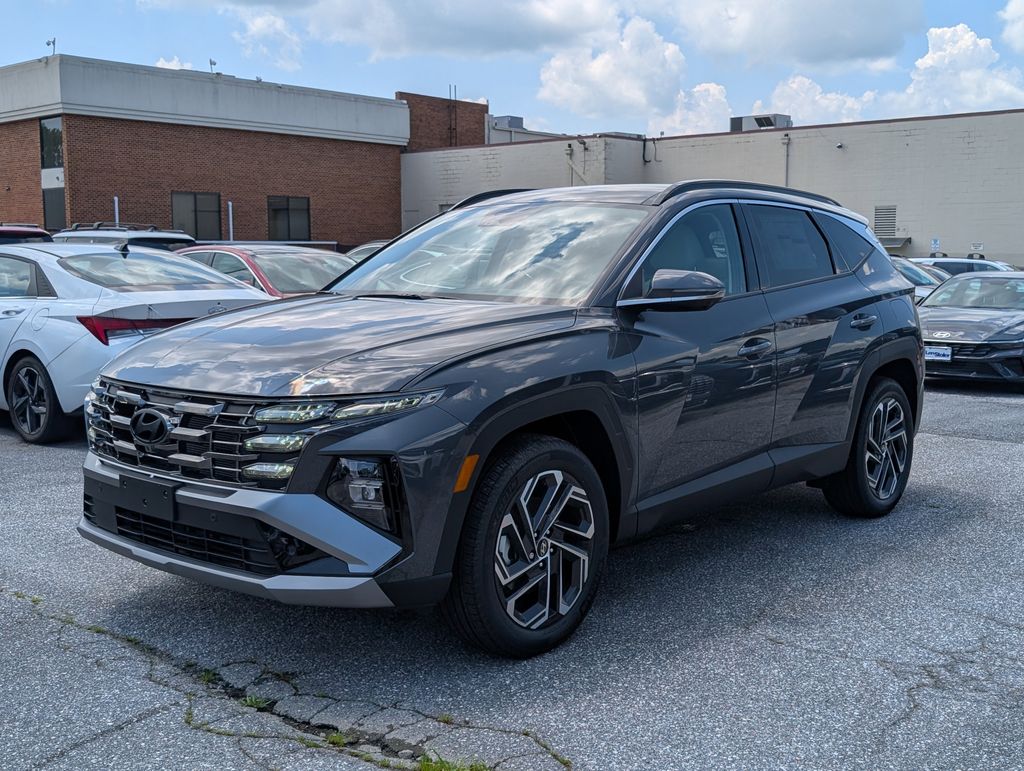2025 Hyundai Tucson Limited photo 2