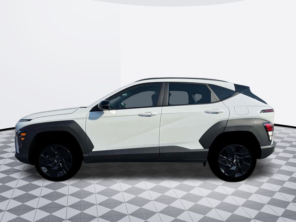 2026 Hyundai Kona SEL photo 3