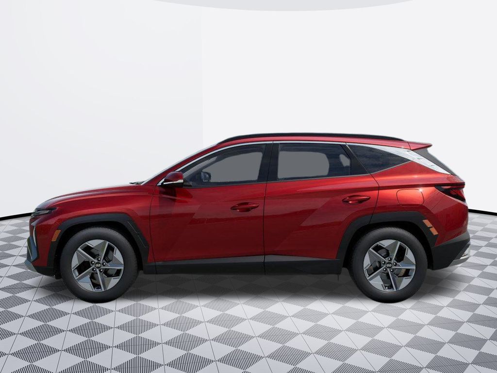 2025 Hyundai Tucson SEL photo 3