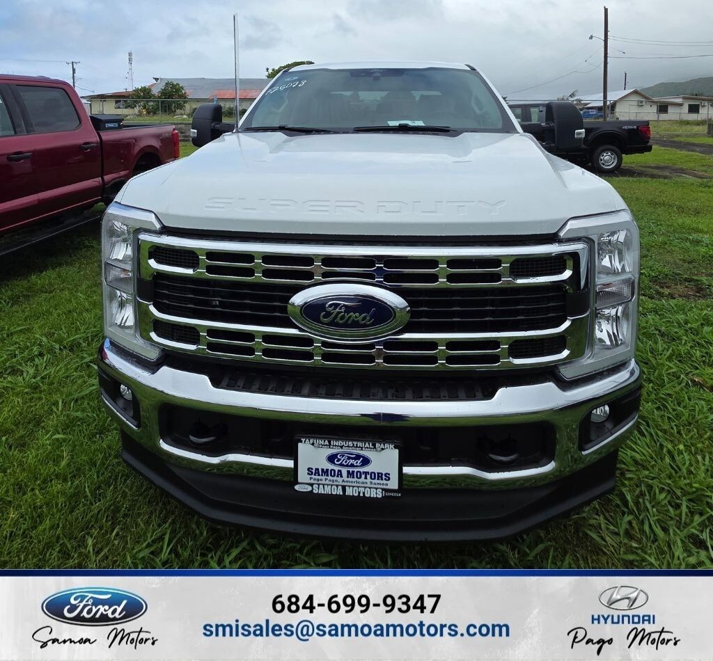 New 2025 Ford F-250SD XLT Truck