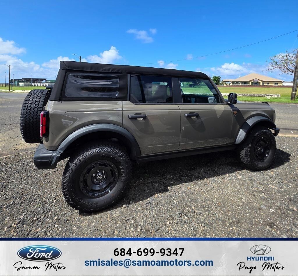 New 2025 Ford Bronco Badlands SUV