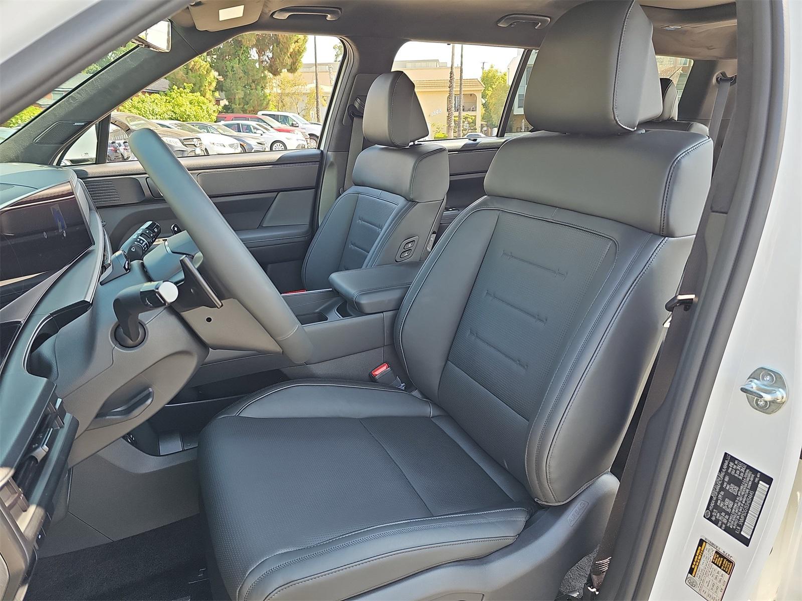 2025 Hyundai Santa Fe Calligraphy - Photo 17