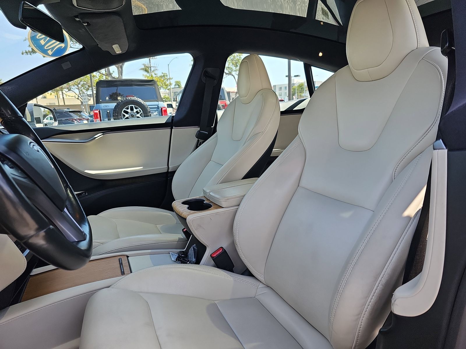 2020 Tesla Model S Long Range - Photo 15