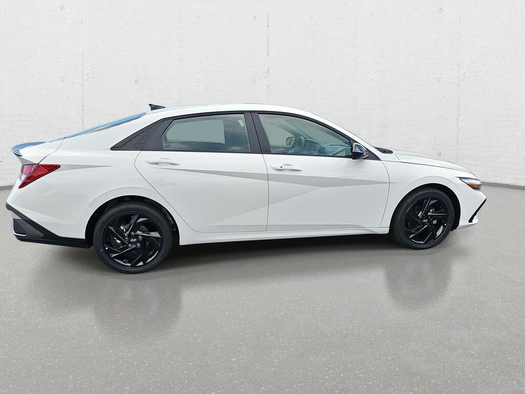 New 2026 Hyundai Elantra SEL Sport Sedan