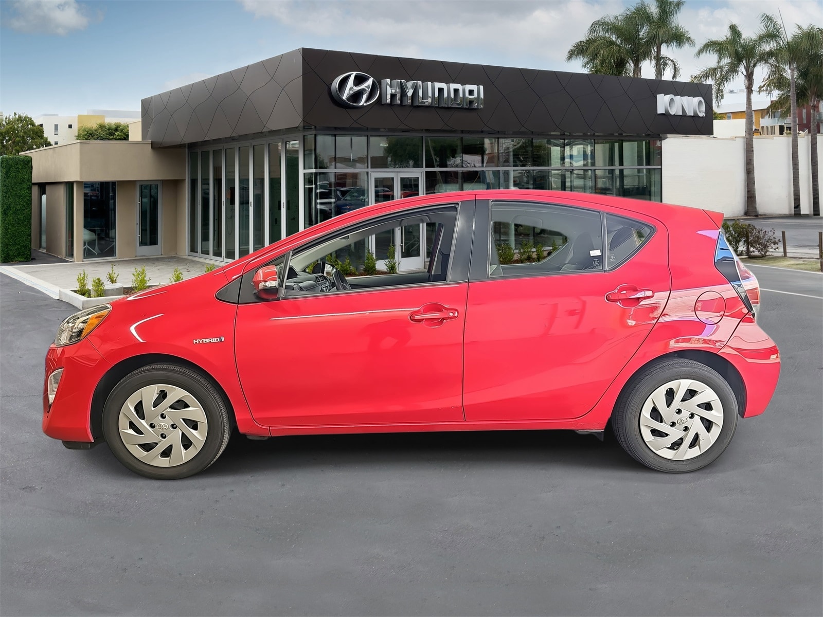 Used 2016 Toyota Prius c One with VIN JTDKDTB39G1137531 for sale in Santa Monica, CA