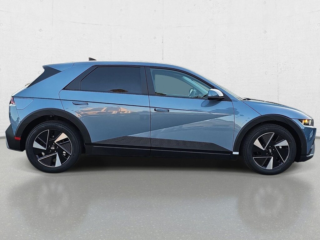 New 2026 Hyundai IONIQ 5 SEL SUV