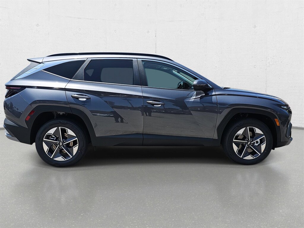 New 2025 Hyundai Tucson Hybrid SEL Convenience SUV